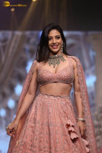 actress Daksha Nagarkar ramp walk in a lehenga choli