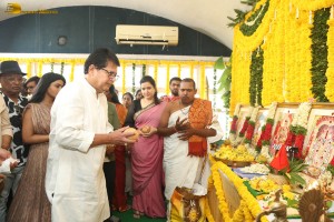 Dear Uma Movie Opening attended by Pruthvi Ambaar and Sumaya Reddy