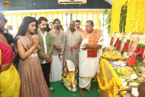 Dear Uma Movie Opening attended by Pruthvi Ambaar and Sumaya Reddy