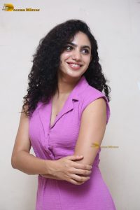 actress deepa thomas sexy in a pink dress