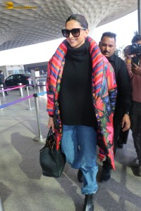 actress deepika padukone shows off fashion apparel at mumbai airport while traveling