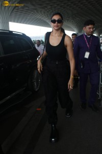 Deepika Padukone fashionable looks at airport