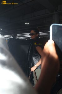 bollywood actress Deepika Padukone stylish in sunglasses and black top