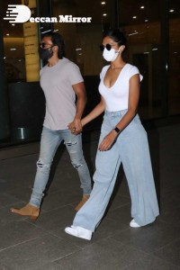 Deepika Padukone and Ranveer Singh at Airport