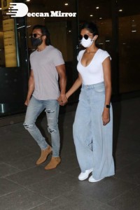 Deepika Padukone and Ranveer Singh at Airport
