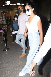 Deepika Padukone and Ranveer Singh at Airport