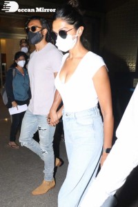 Deepika Padukone and Ranveer Singh at Airport