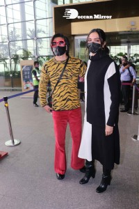 Deepika Padukone and Ranveer Singh at Mumbai Airport on December 15, 2021