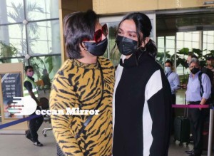 Deepika Padukone and Ranveer Singh at Mumbai Airport on December 15, 2021