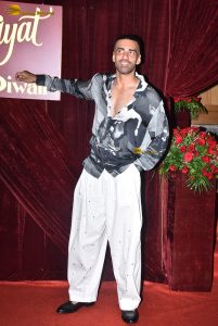 Deewaniyat Ki Diwali Party attended by Mouni Roy, Sonal Chauhan, Avneet Kaur, Nargis Fakhri, and Sophie Choudry