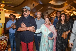 Pictures from Dev Anand’s 100th Birth Anniversary Celebrations, where his popular movies are being screened. Veteran Actress Waheeda Rehman and Actor Jackie Shroff led the tributes