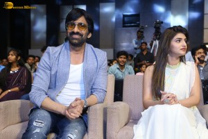 Dhamaka pre-release function attended by Ravi Teja, Sreeleela and Raghavendra Rao