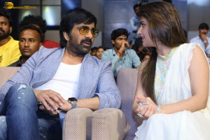 Dhamaka pre-release function attended by Ravi Teja, Sreeleela and Raghavendra Rao