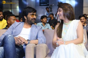 Dhamaka pre-release function attended by Ravi Teja, Sreeleela and Raghavendra Rao