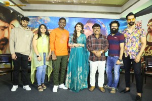 Telugu movie dhamaka press meet attended by actress sreeleela