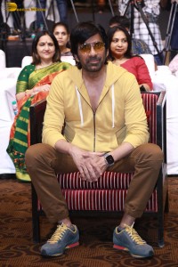 Dhamaka Success Celebration attended by Ravi Teja and Sreeleela