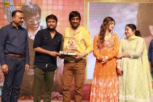 Dhamaka Success Celebration attended by Ravi Teja and Sreeleela