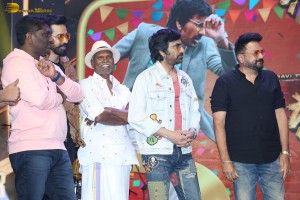Dhamaka movie success meet attended by Ravi Teja and Sreeleela