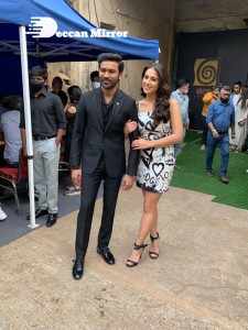 Dhanush and Sara Ali Khan promoting Atrangi Re