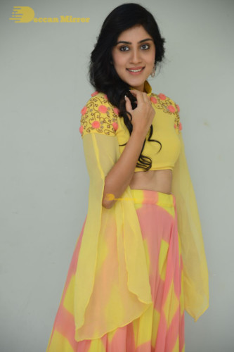 Dhanya Balakrishnan (42)