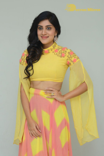 Dhanya Balakrishnan (51)