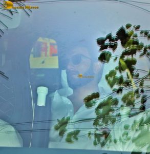 Bollywood stars including Amitabh Bachchan, Shah Rukh Khan, Salman Khan, Aamir Khan, Ranveer Singh, pay last respects to Dharmendra