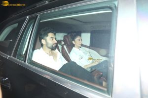 Bollywood stars including Amitabh Bachchan, Shah Rukh Khan, Salman Khan, Aamir Khan, Ranveer Singh, pay last respects to Dharmendra