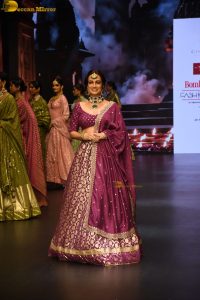 actress dia mirza looking gorgeous doing a ramp walk at a fashion show