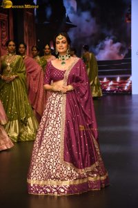actress dia mirza looking gorgeous doing a ramp walk at a fashion show