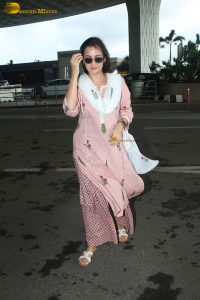 actress dia mirza gorgeous in a light pink salwar dress at airport