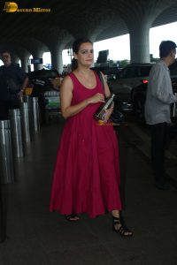 actress dia mirza cute in a red dress