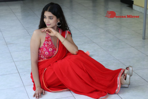 Telugu Actress Digangana Suryavanshi in a red saree