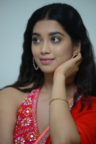 Digangana Suryavanshi (34)