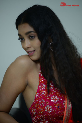 Digangana Suryavanshi (35)