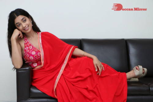 Telugu Actress Digangana Suryavanshi in a red saree