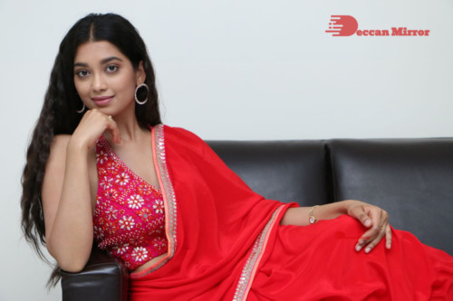 Telugu Actress Digangana Suryavanshi in a red saree