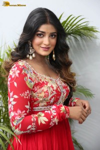 indian actress dimple hayathi cute looks in a red salwar dress