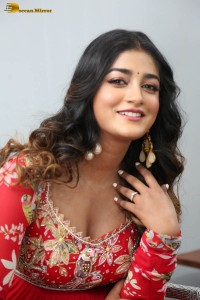 indian actress dimple hayathi cute looks in a red salwar dress