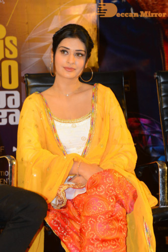 Pictures from all Disco Raja Movie Events Combined, attended by Ravi Teja, Payal Rajput and Nabha Natesh