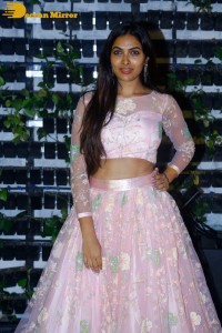 Divi Vadthya in a pink dress