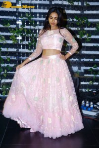 Divi Vadthya in a pink dress