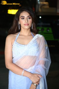 Divyansha-Kaushik-26