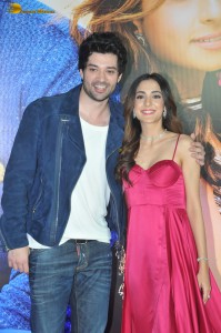 Dono Premiere attended by Kanikka Kapur, Paloma Dhillon, Sunny Deol, Salman Khan, Aamir Khan, and Shriya Saran