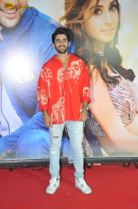 Dono Premiere attended by Kanikka Kapur, Paloma Dhillon, Sunny Deol, Salman Khan, Aamir Khan, and Shriya Saran