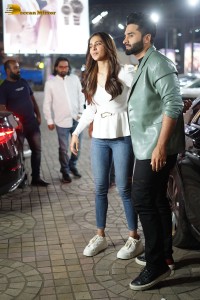 Celebrities including Rakul Preet Singh, Jackky Bhagnani, Dino Morea and Jimmy Sheirgill attended the special screening of the film 'Double XL' at Citi Mall