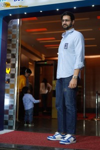 Celebrities including Rakul Preet Singh, Jackky Bhagnani, Dino Morea and Jimmy Sheirgill attended the special screening of the film 'Double XL' at Citi Mall