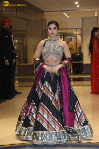 Eka Lakhani Wedding Reception attended by Anil Kapoor, Riteish and Genelia, Sara Tendulkar, Aditi Rao Hydari, Rani Mukerji, and others