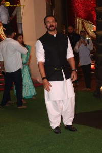 Celebrities including Sanjay Dutt, Shilpa Shetty, Govinda, Mrunal Thakur, and Disha Patani attended Ganpati Puja at Maharashtra CM Eknath Shinde’s house