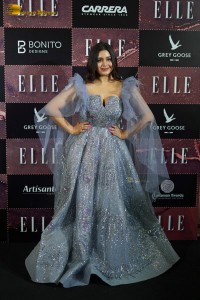 Elle Beauty Awards 2022 attended by Janhvi Kapoor, Kriti Sanon, Nargis Fakhri, Tejasswi Prakash, Sanjana Sanghi and others