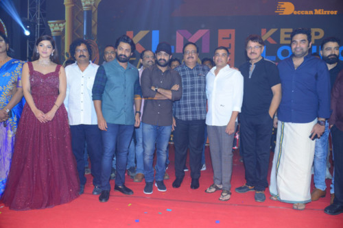 Telugu Movie Entha Manchivaadavuraa Thank You Meet attended by Junior NTR, Kalyan Ram and others